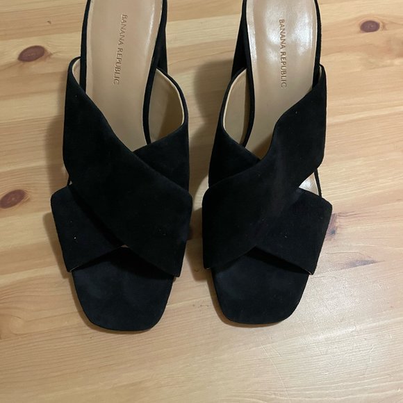 Banana Republic Black Suede Heel Sandals/ Mules - Picture 2 of 5